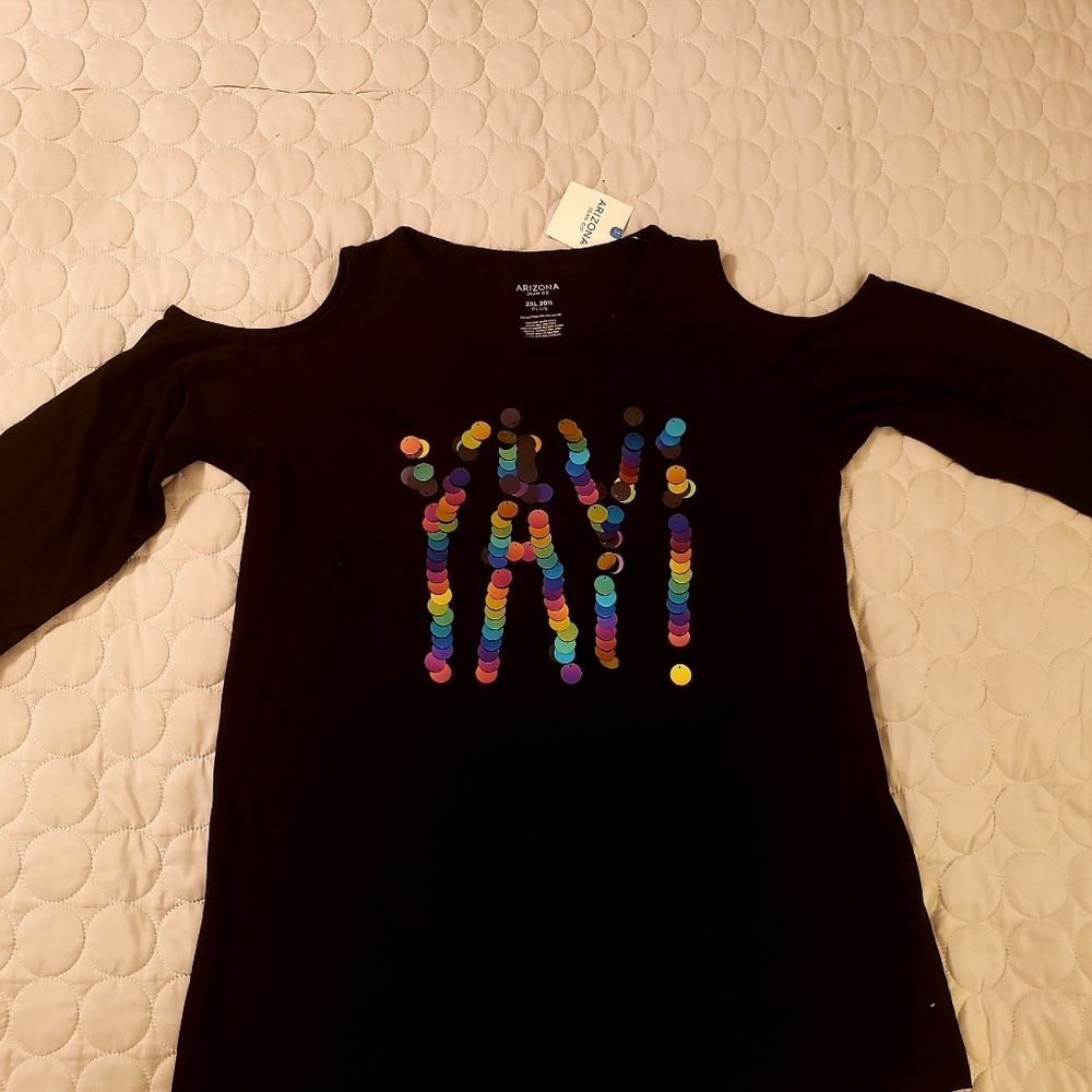 Girls plus cold sholder 1/4 sleeves